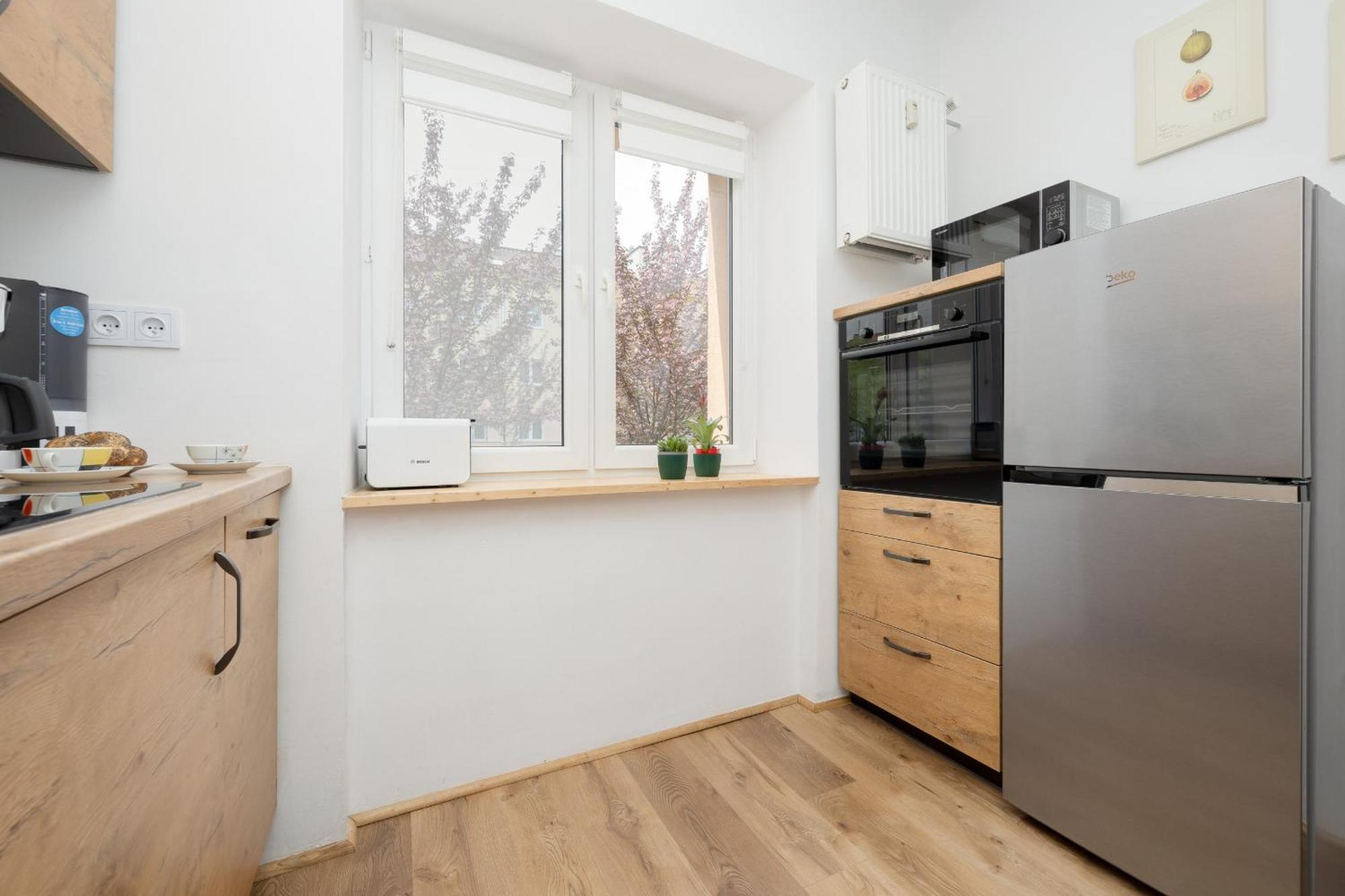 Spacious Apartment For 6 People Near The Old Town By Noclegi Renters Varsóvia Exterior foto